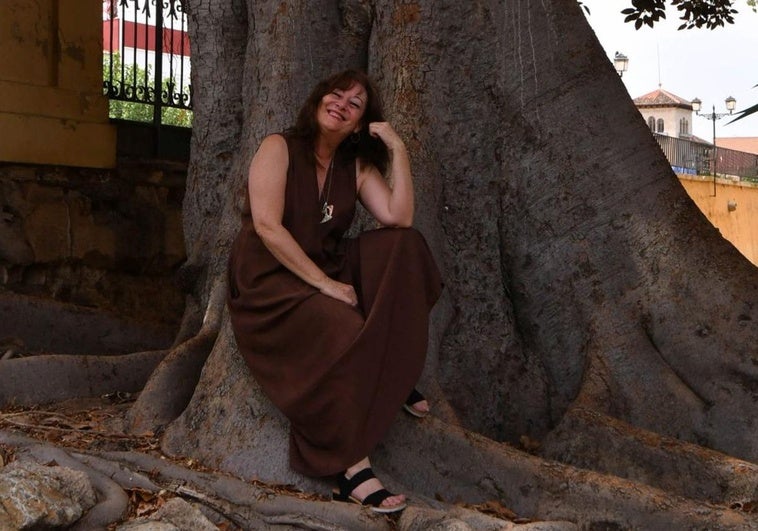Inmaculada Rufete: «Siempre me emociona el teatro Guerra de Lorca; allí hice mis pinitos y allí me casé»